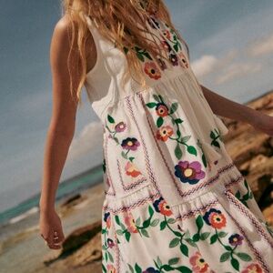 Sezane Arielle Dress - Floral Mini Embroidery Dress - Size 2 - NWT